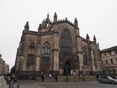 EDINBURGH, İngiltere - 15 Eylül 2023: St Giles Katedrali namı diğer Edinburgh Yüksek Kirk