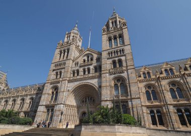 LONDON, İngiltere - 09 Haziran 2023: Güney Kensington 'daki Doğal Tarih Müzesi