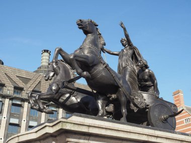 Boadicea ve Kızları heykeltıraş Thomas Thornycroft 'un 1883' te Londra 'da yaptığı bronz heykel grubu.