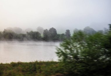 River Tay İskoç ovalarında Dundee ve Perth arasında