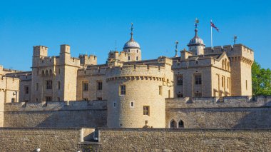 Londra'da Thames Nehri Marnixkade Londra Kulesi