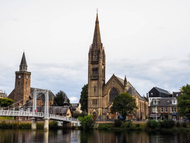 INVERNESS, İngiltere - 13 Eylül 2023: Ness Nehri Görünümü