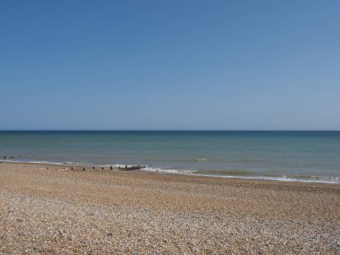 İngiltere, Bexhill 'de deniz manzaralı bir plaj.
