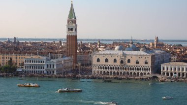 İtalya, Venedik 'te San Marco Meydanı (anlamı St Mark Meydanı)