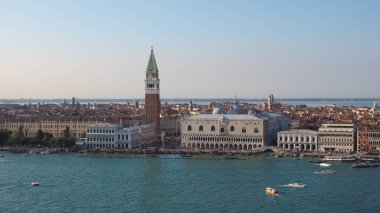 İtalya, Venedik 'te San Marco Meydanı (anlamı St Mark Meydanı)