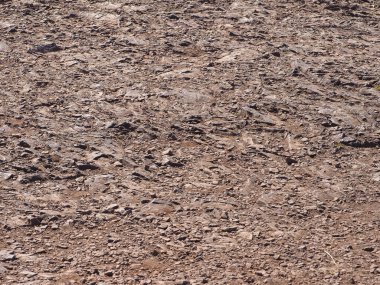 Magmadan oluşan endüstriyel volkanik kayalar bir volkandan püskürdü.