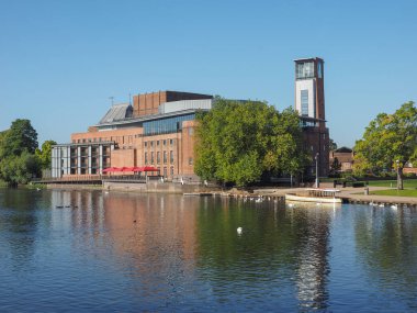Royal Shakespeare Theatre on River Avon, Stratford Upon Avon, İngiltere