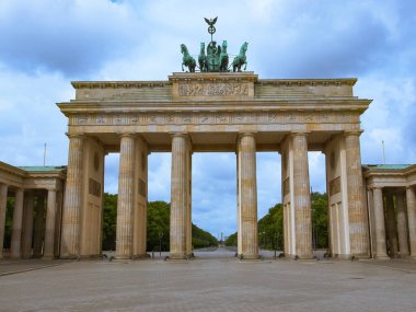Brandenburger Tor çevirisi Brandenburg Gate, Berlin, Almanya