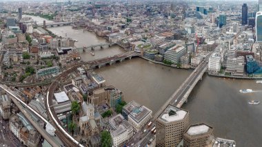 Yüksek çözünürlüklü panoramik Londra'da Thames Nehri