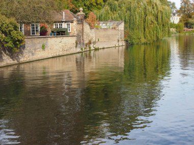 Cambridge, İngiltere 'deki River Cam manzarası.
