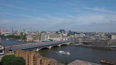 Londra, İngiltere thames Nehri panoramik manzaralı