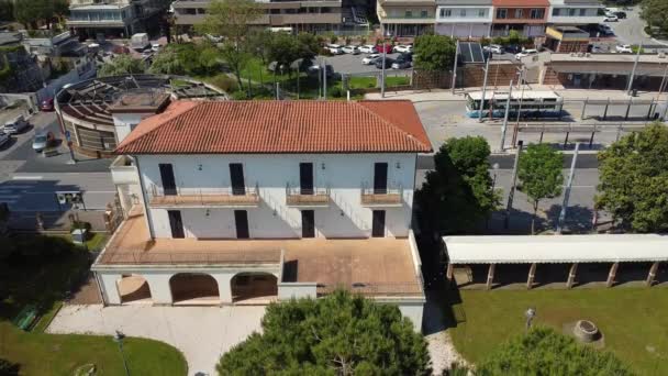 Riccione Deki Villa Mussolini Deniz Kenarında Gezinti Güvertesinde Sergiler Toplantılar — Stok video