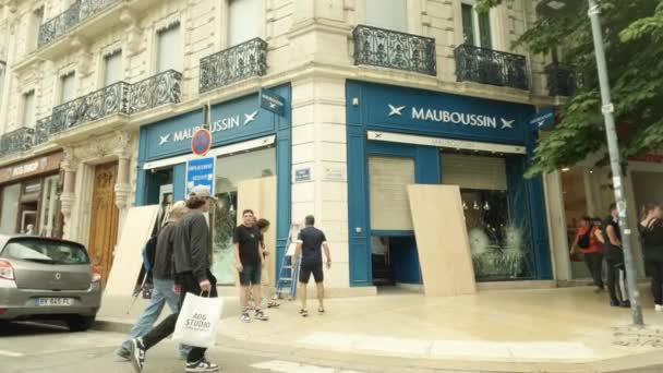Grenoble France July 2023 Розбиті Фасади Магазинів Маубусіна — стокове відео