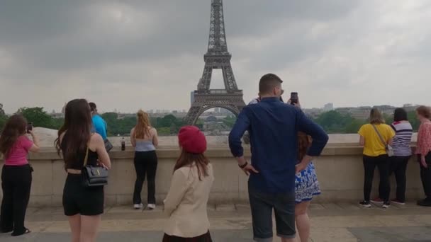 Paris France June 2023 People Eiffel Tower — Stock Video
