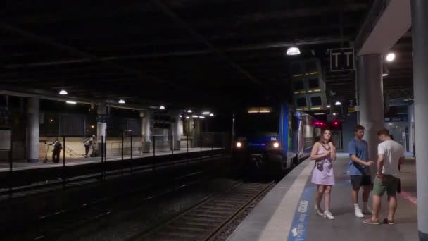 Παρισι Γαλλια Ιουνιου 2023 Rer Σιδηροδρομικό Σταθμό — Αρχείο Βίντεο