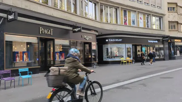 Lucerne Switzerland December 2022 Oppbevaringsfronter Luksusbutikker – stockfoto