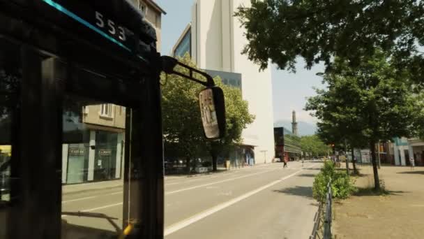 Grenoble Francia Junio 2023 Autobús Torre Perret — Vídeos de Stock