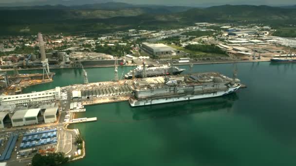 Monfalcone Italy May 2023 Fincantieri造船厂的空中景观 — 图库视频影像