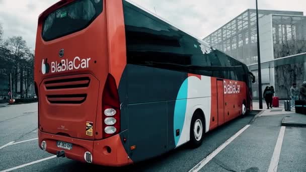 Grenoble France 1Er Février 2024 Blablablacar Bus Boarding — Video