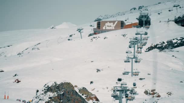 Huez France February 2024 Alpine Ski Slope — 图库视频影像