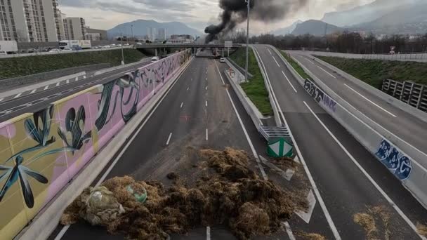 Grenoble Francia Enero 2024 Bloqueo Carreteras Por Agricultores Franceses — Vídeo de stock