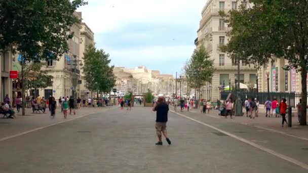 Marsilya Fransa Ağustos 2023 Canebiere Caddesi — Stok video