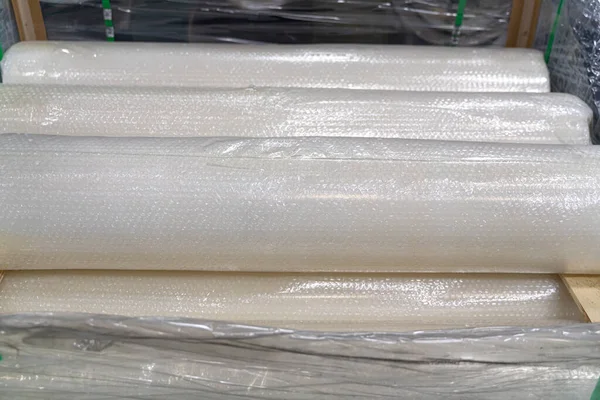 plastic wrap used to laminate metal roofing sheets