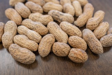 Groundnuts peanuts in shell ready to serve