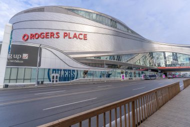 16 Aralık 2023 - Edmonton Alberta Kanada - Rogers Edmonton Petrol Şirketi