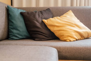 Otel 'de bir kanepede döşekler - iç dizayn