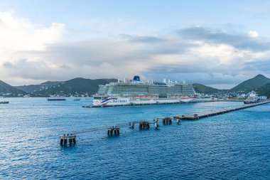 23 Ocak 2024 - Philipsburg St. Maarten - P ve O Cruise Gemisi Arvia