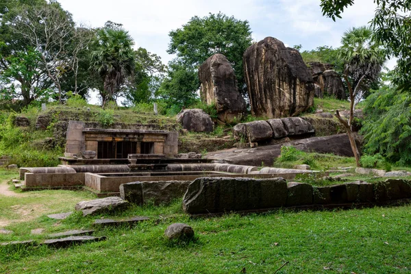Ruins Buddhist Temple Anuradhapura Sacred City Sri Lanka — Stock Photo, Image
