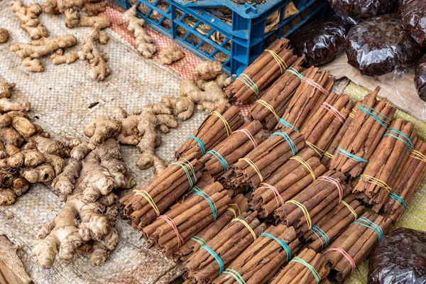 Mercado Central Municipal Kandy Você Pode Encontrar Frutas Vegetais Carne Imagens De Bancos De Imagens Sem Royalties