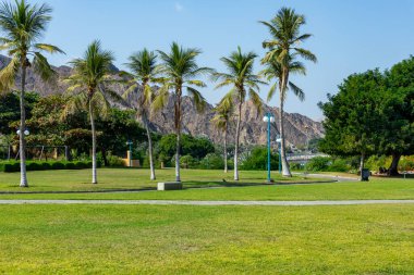 Riyam Parkı. Geleneksel Umman mimarisi. Mutrah Corniche yakınlarındaki eski Muscat kasabası, Umman. Arap Yarımadası. 
