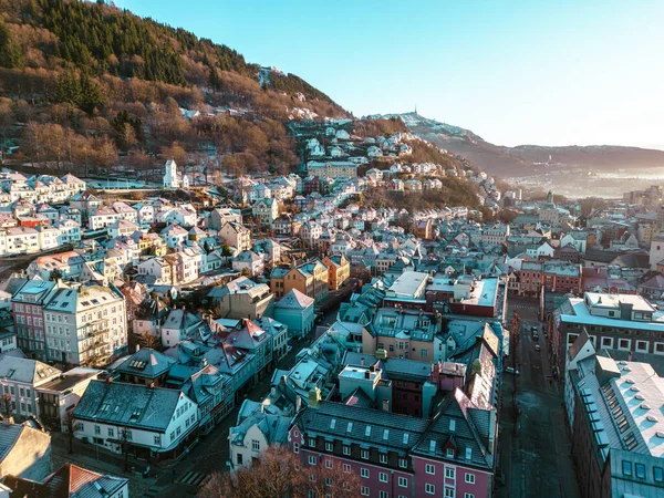Tradycyjna Architektura Skandynawska Stare Miasto Bergen Wschodzie Słońca Bergen Vestland Zdjęcia Stockowe bez tantiem
