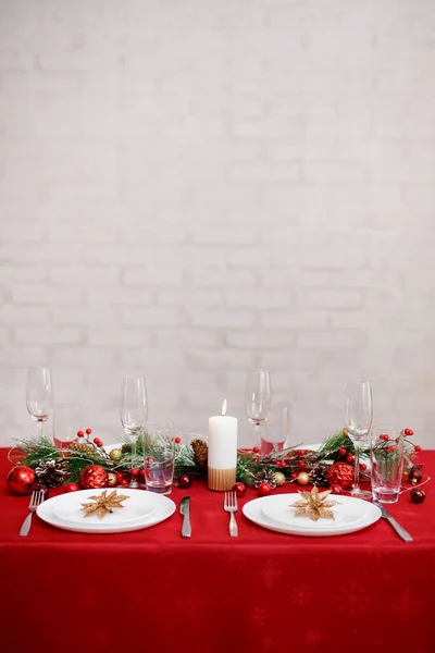Served Table Family Christmas Dinner Copy Space Brick Wall — Stock Photo, Image