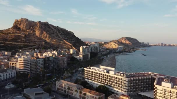 Hermosa Puesta Sol Sobre Ciudad Alicante España Vista Aérea — Vídeo de stock