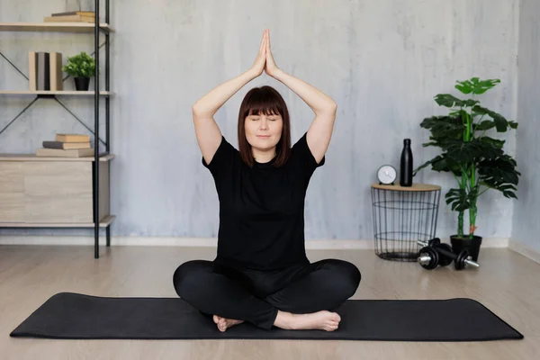 Yoga Meditation Concept Young Beautiful Woman Doing Yoga Sitting Mat — Stock Photo, Image