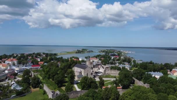 Güzel Haapsalu Şehri Denizinin Havadan Görünüşü — Stok video