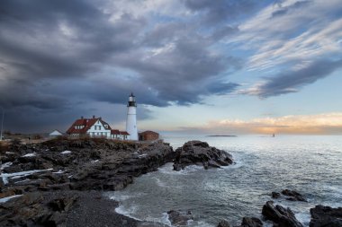Portland Deniz Feneri, Maine 'de gün batımı