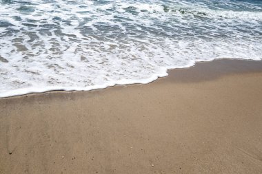 Dalgalardaki Su Dokuları