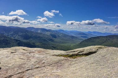 Beyaz Dağlar 'daki Garfield Dağı' ndan New Hampshire