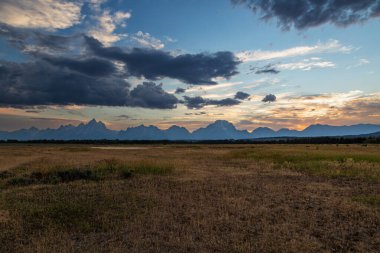 Grand Teton Ulusal Parkı 'nda gün batımı