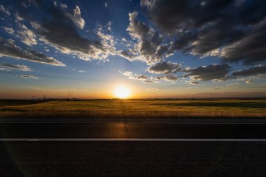 Idaho Yollarında Şok edici Günbatımı