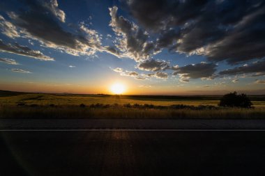 Idaho Yollarında Şok edici Günbatımı