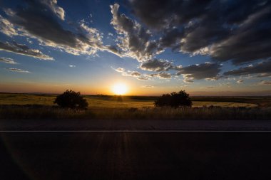 Idaho Yollarında Şok edici Günbatımı