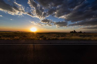Idaho Yollarında Şok edici Günbatımı