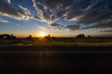 Idaho Yollarında Şok edici Günbatımı