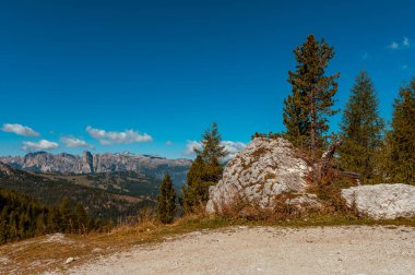 Dolomitler ve Güney Tyrol 'da Sonbahar