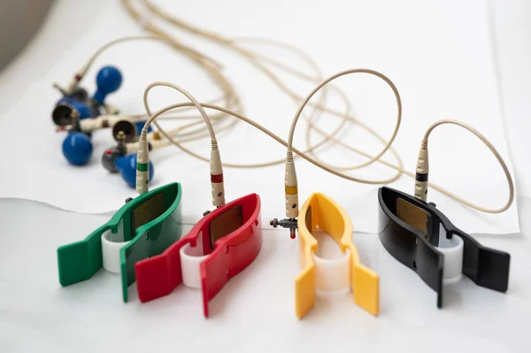 Elektrokardiyografi ölçüm cihazı. Elektrokardiyogram (ECG veya ECG)